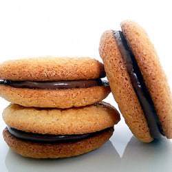 almond-macarons-main