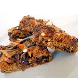 chocolate-chip-pretzel-bars