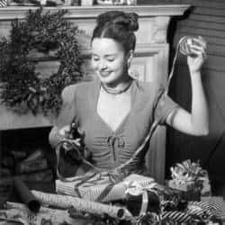 woman-with-presents-250