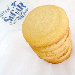 soft-chewy-sugar-cookies-250