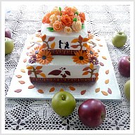 Fall-Themed Wedding Cake
