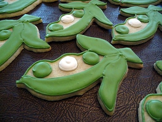 pea-pod-cookies-step2 Pea in a Pod Cookies - Flooded