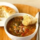 minestrone-soup-1-250
