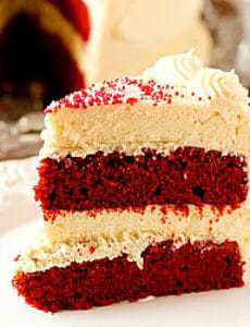 Red Velvet Cheesecake