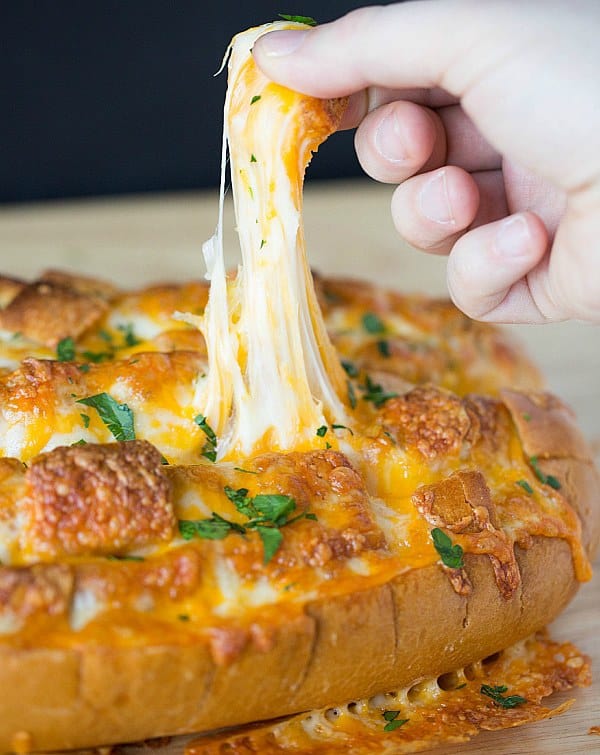 Cheesy Pull-Apart Bread