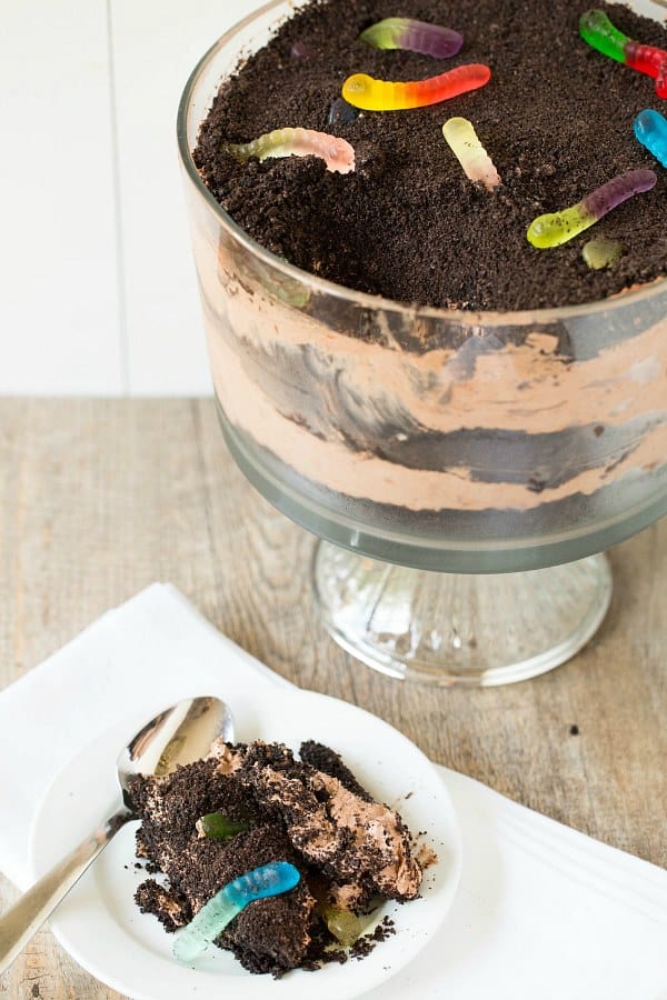 What's the recipe for Oreo dirt pudding cake?