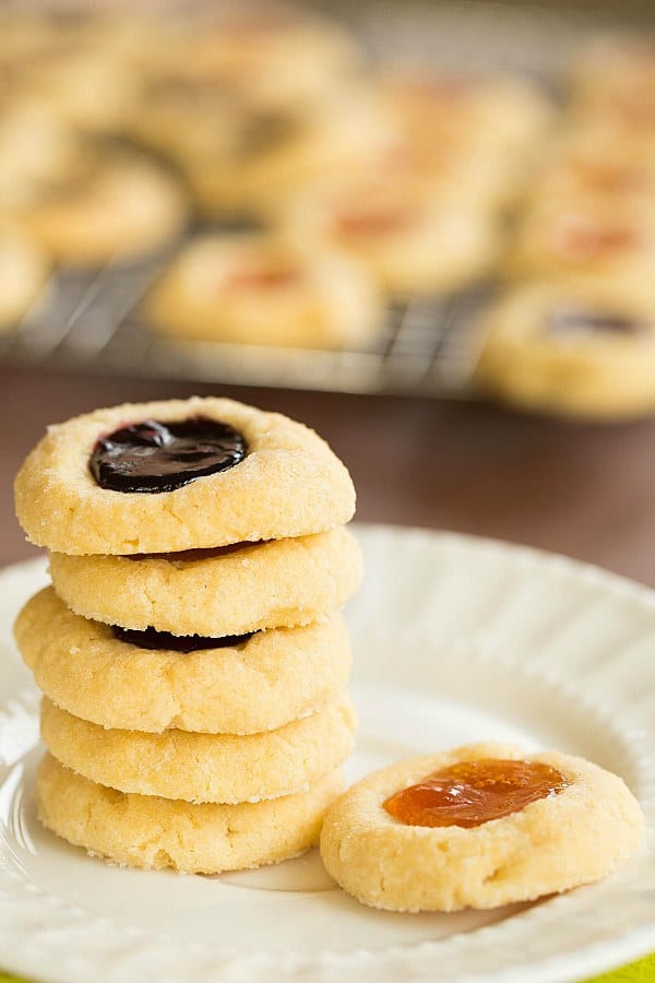 Classic Thumbprint Cookies by @browneyedbaker :: www.browneyedbaker.com