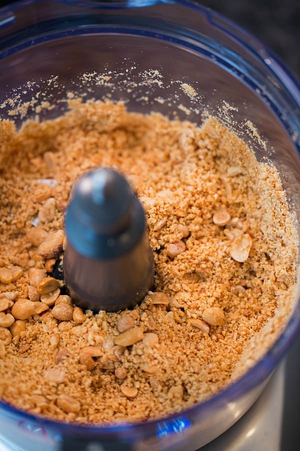 DIY: How to Make Homemade Peanut Butter - 1 ingredient and less than 10 minutes! | browneyedbaker.com