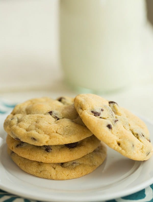 Copycat Soft Batch Chocolate Chip Cookies | browneyedbaker.com #recipe