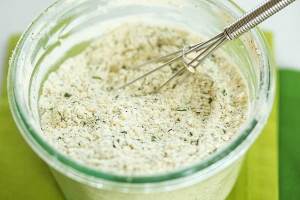 DIY: Homemade Ranch Seasoning Mix | browneyedbaker.com #recipe