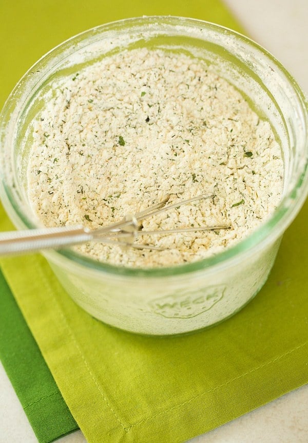 DIY: Homemade Ranch Seasoning Mix | browneyedbaker.com #recipe