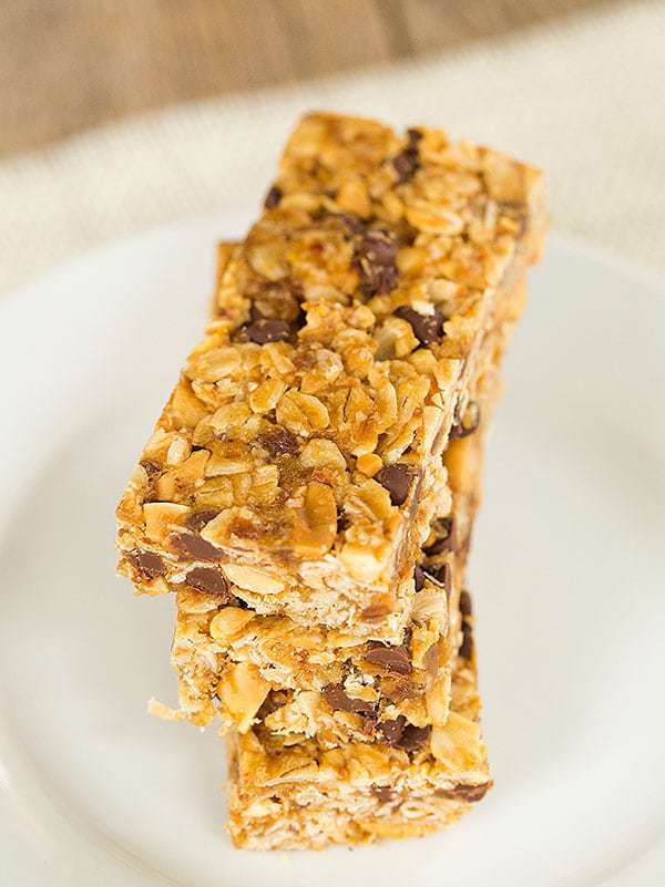 Chewy Peanut Butter-Chocolate Chip Granola Bars - Super easy and so much better than store-bought! | browneyedbaker.com