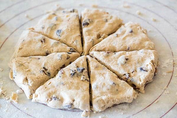 These honey-fig scones boast a wonderful flavor combination of figs and honey, along with the better-for-you addition of white whole wheat flour.