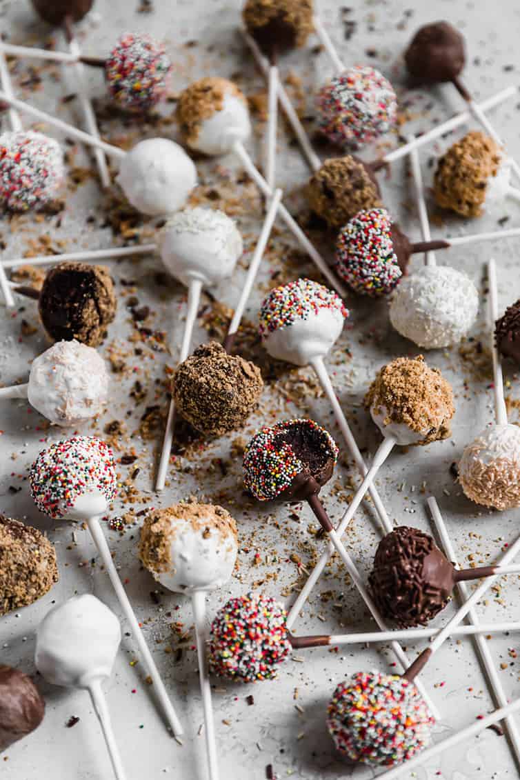 Cake Pops Brown Eyed Baker