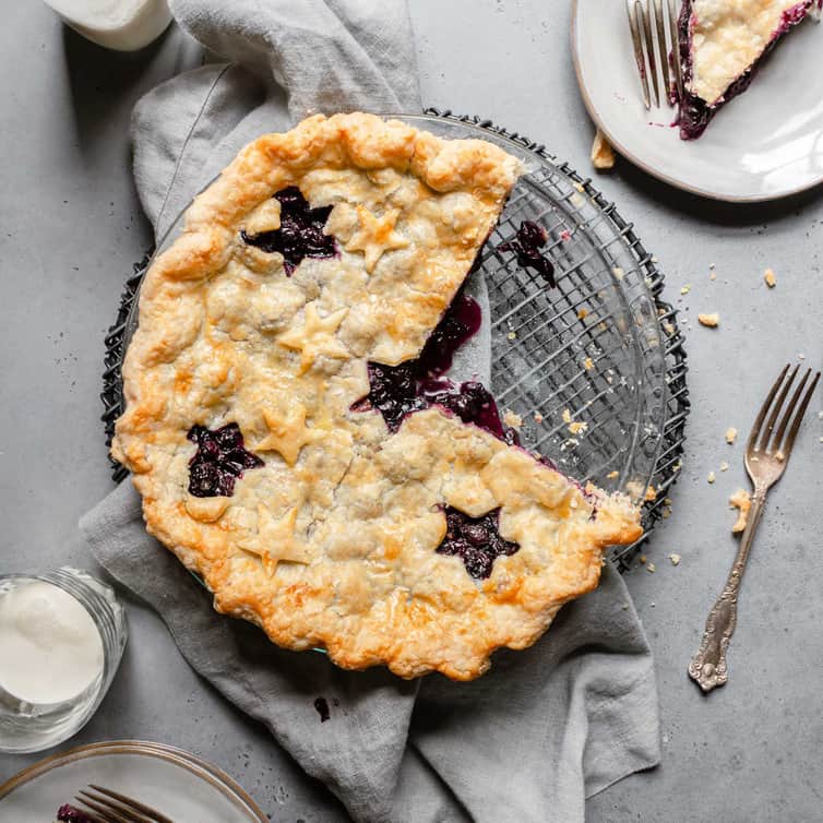 Fresh Blueberry Pie